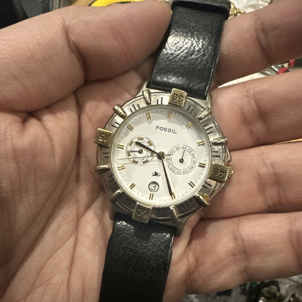 Working Vintage Fossil BQ-8431 Chrono Men's Bezel Watch Quartz 39mm Fit 8in Runs